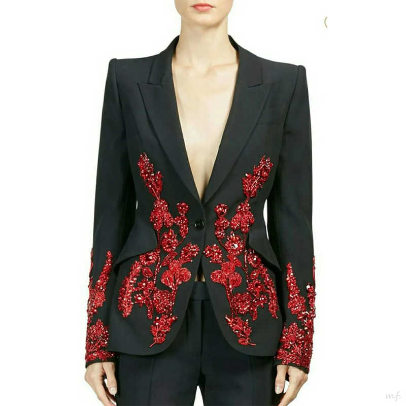 الدعاوى النسائية الحديثة مطرز  - مراجعة Womens Blazer وسعره