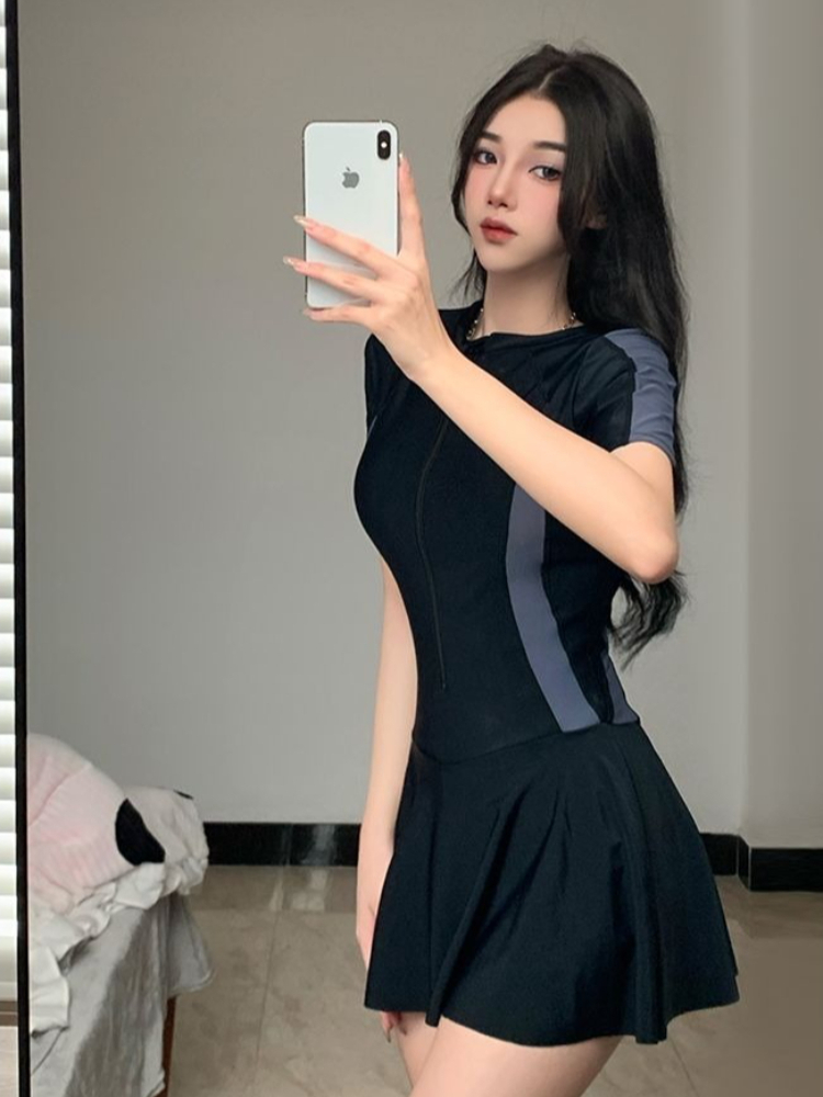 2026 جديد ملابس سباحة نسائية م - مراجعة Womens Suit وسعره